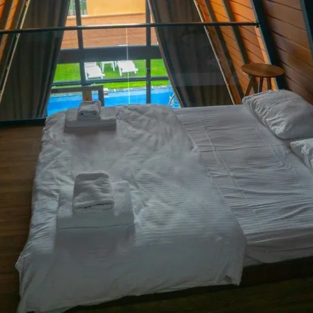 Triangle Life Suit Kapslový hotel