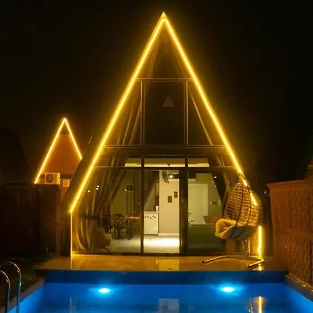Triangle Life Suit *